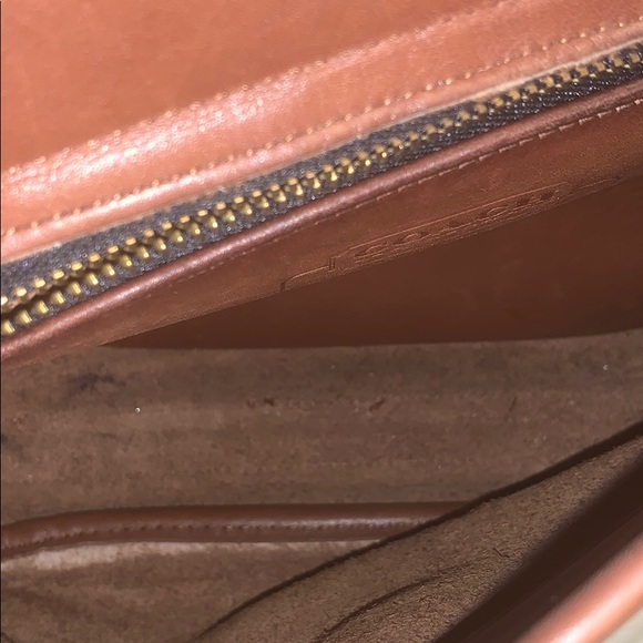 Vintage Coach Crossbody - Picture 7 of 12